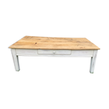 Table basse ancienne en bois blanc