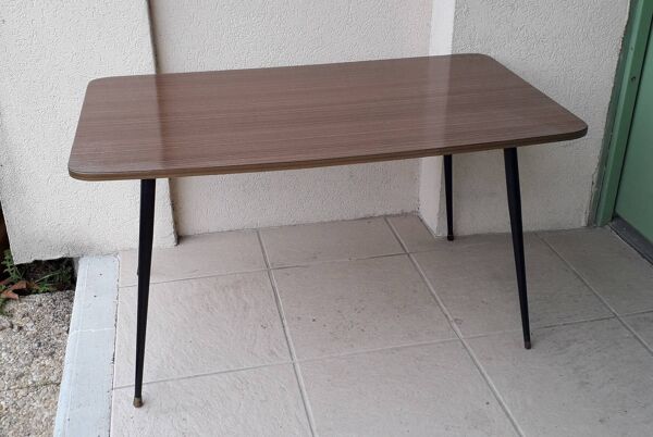 Table basse en formica