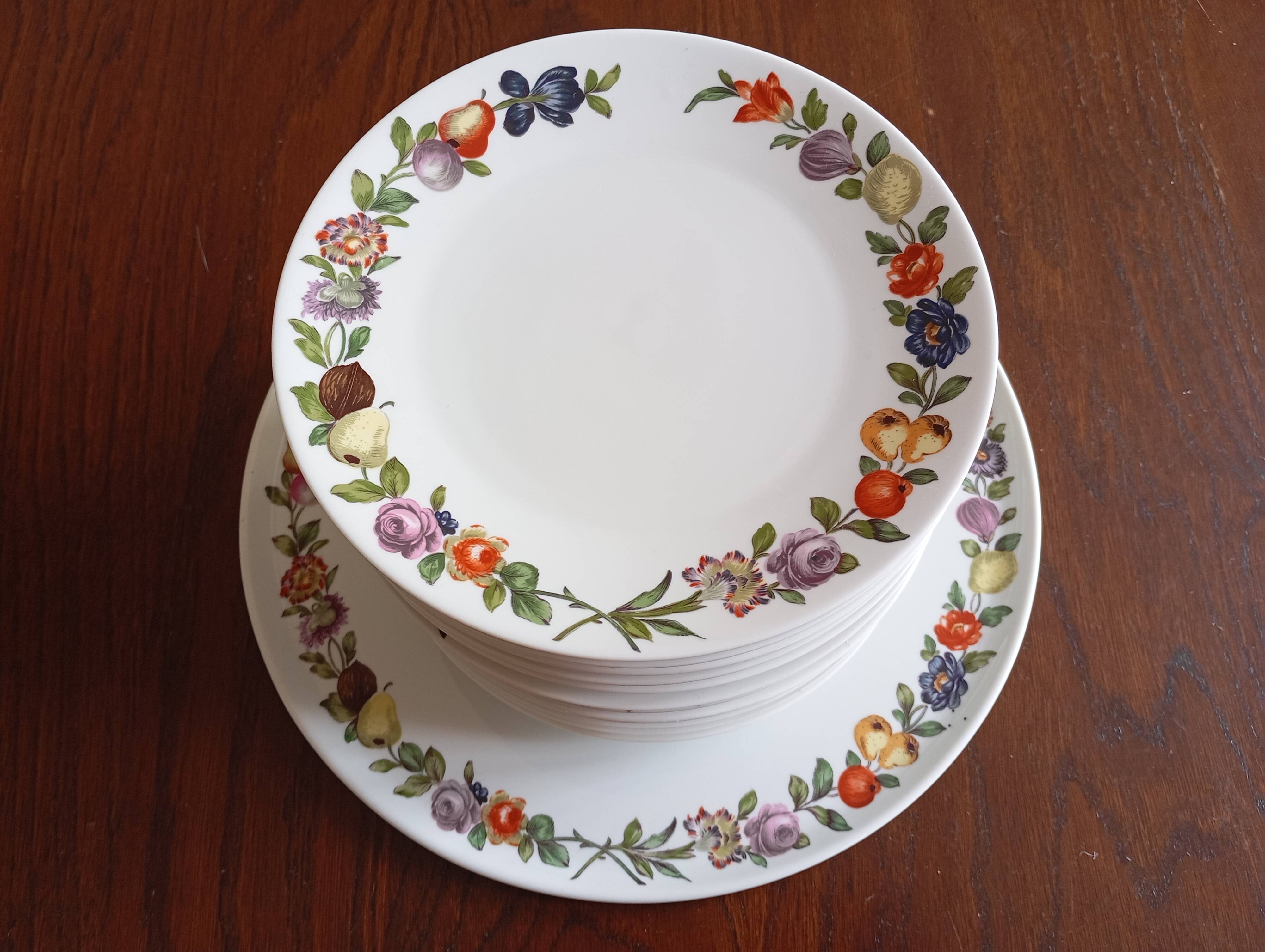 Dish & 12 dessert plates Porcelain of Paris "The Four Seasons"