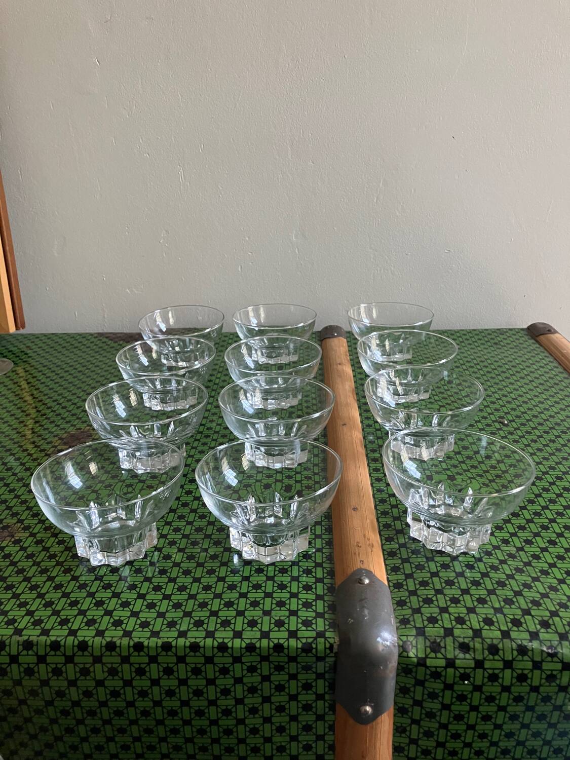12 champagne glasses