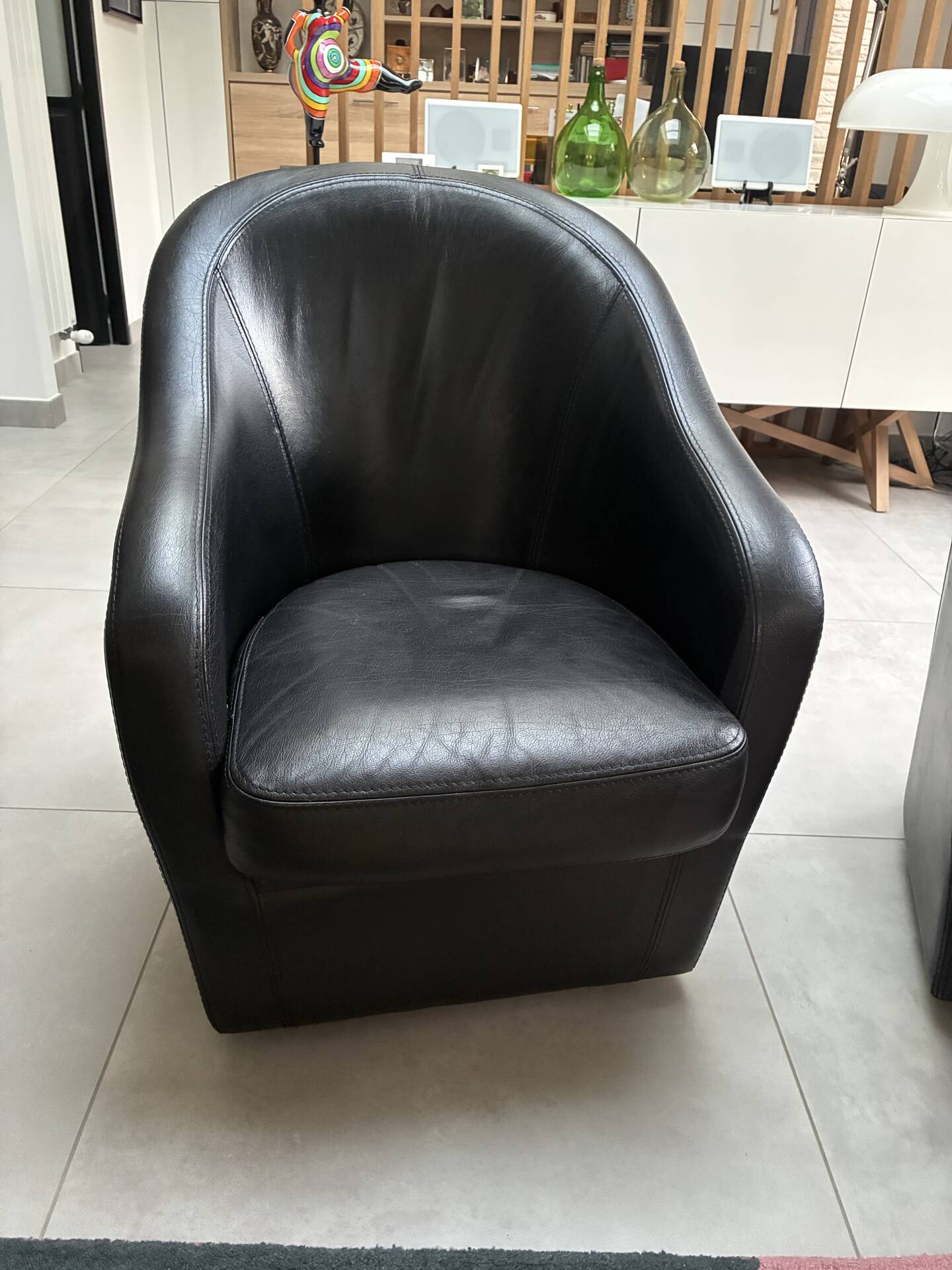 Paire fauteuil cabriolet cuir noir 1990
