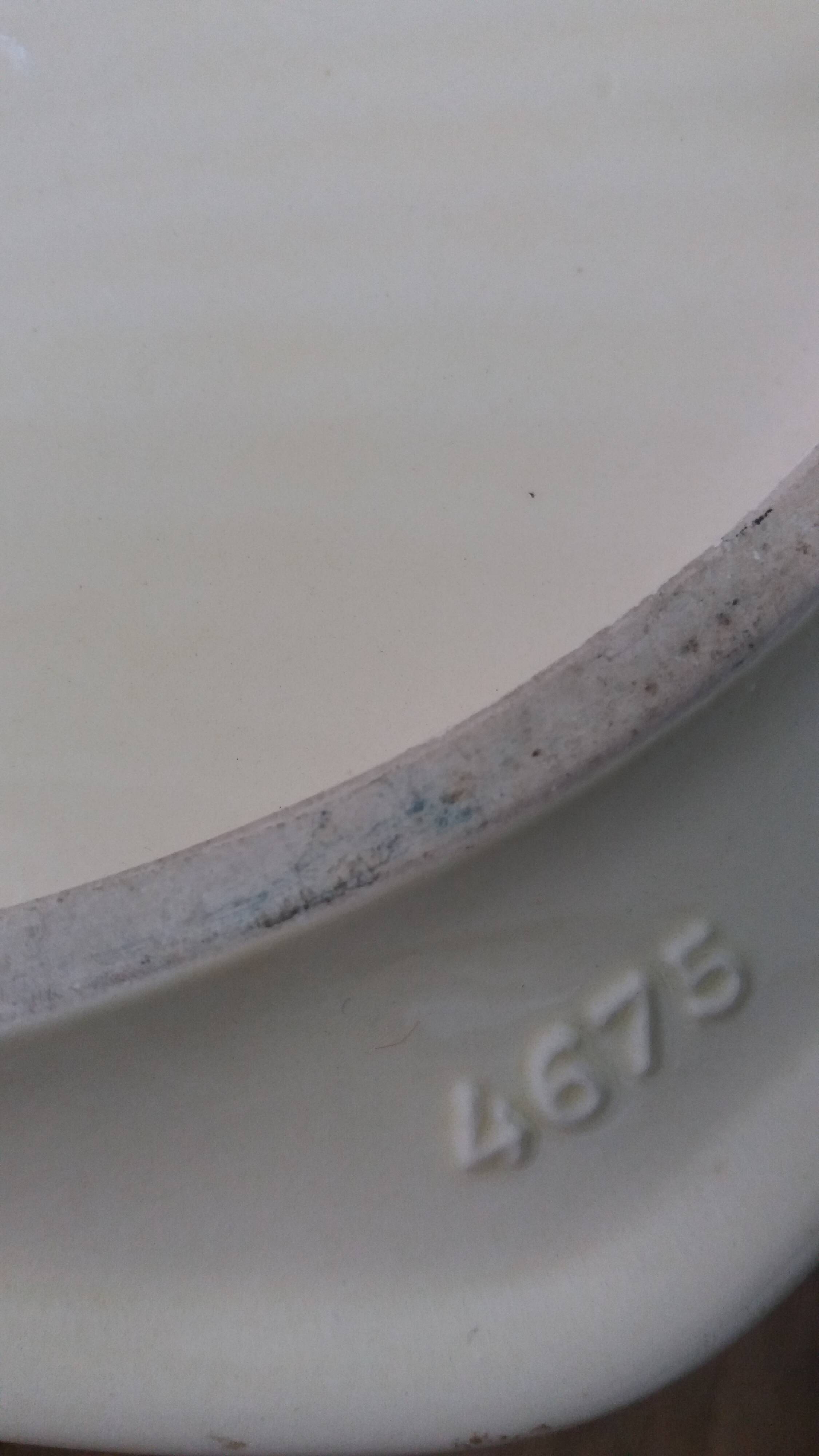 Verceram model 4675 leaf plate from the 1950s.