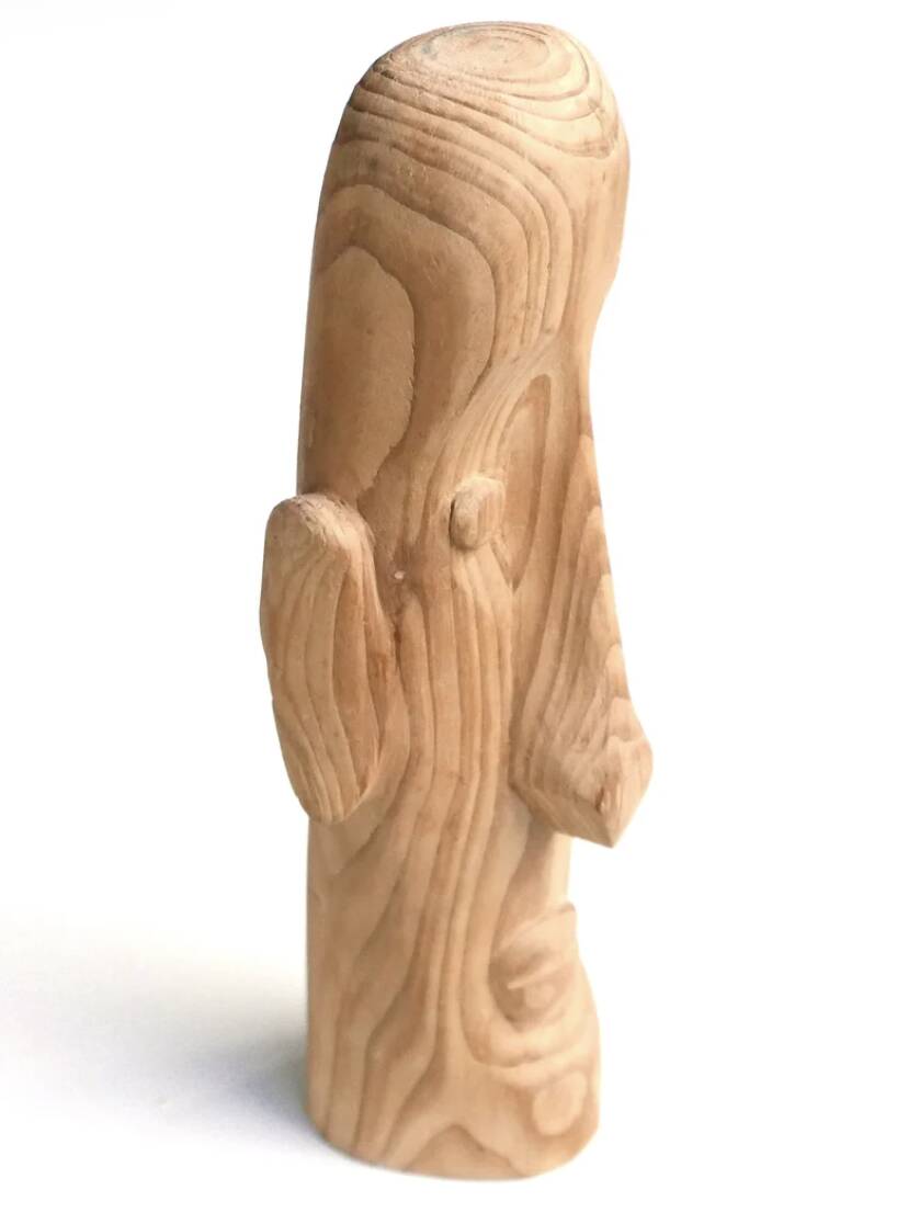 Minimalist sculpture of a head in light wood, 1970s