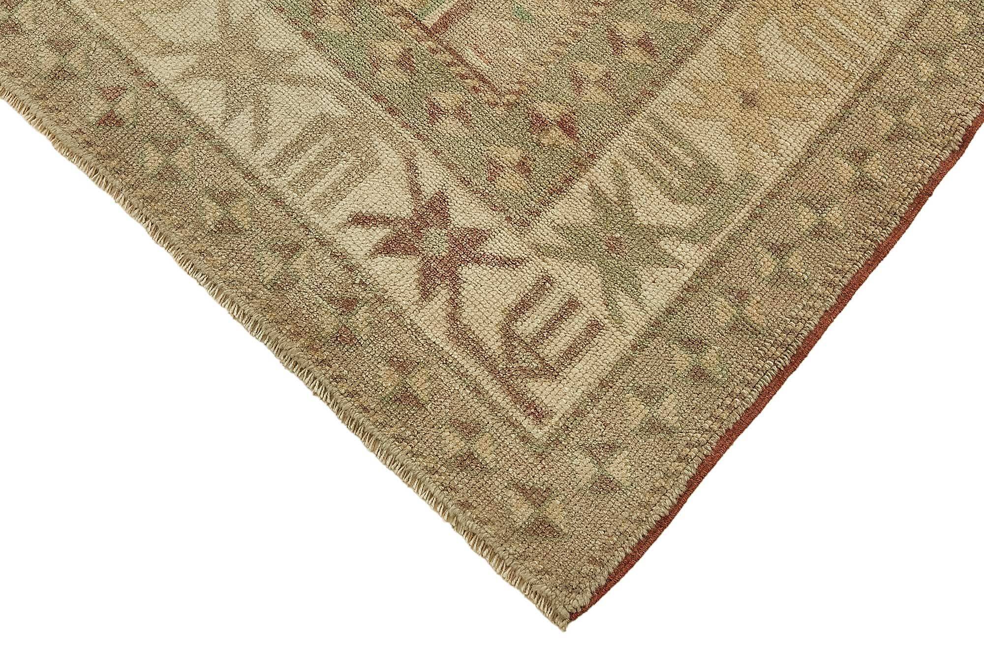 Turkish Vintage Anatolian Rug 142 cm x 210 cm