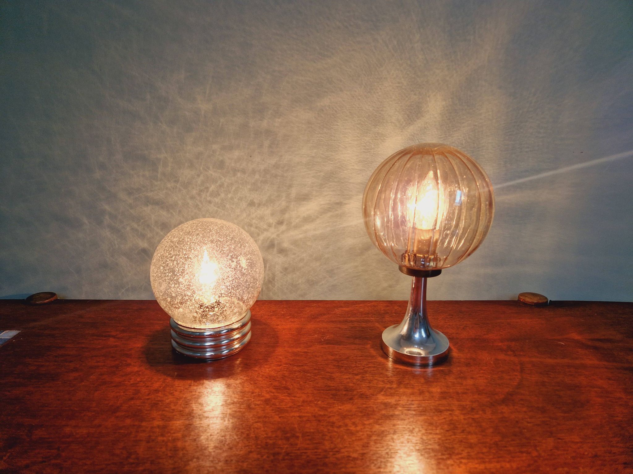 Lampe de table en verre ambré, style Space Age, années 70