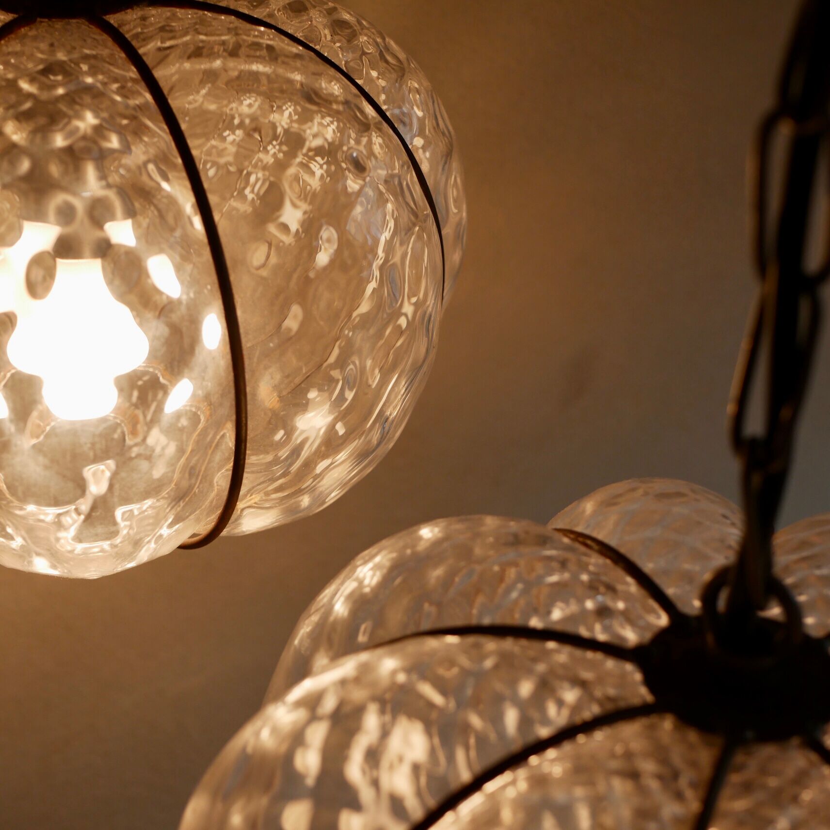 Paire de suspensions en verre soufflé de Murano