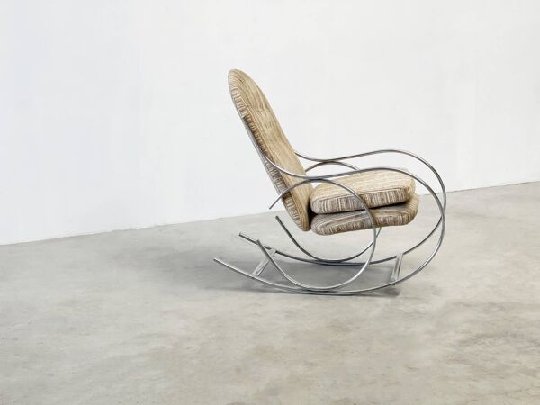 Rocking chair chromé avec le tissu original