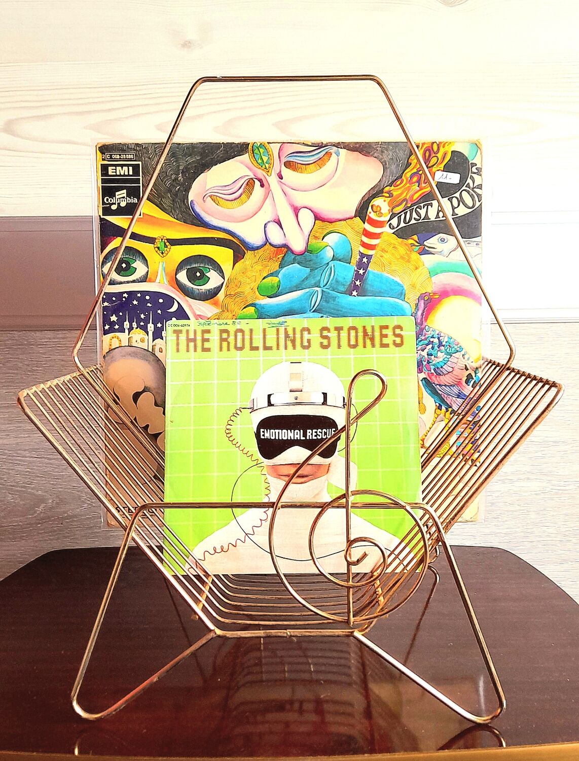 33 or 45 rpm vinyl storage