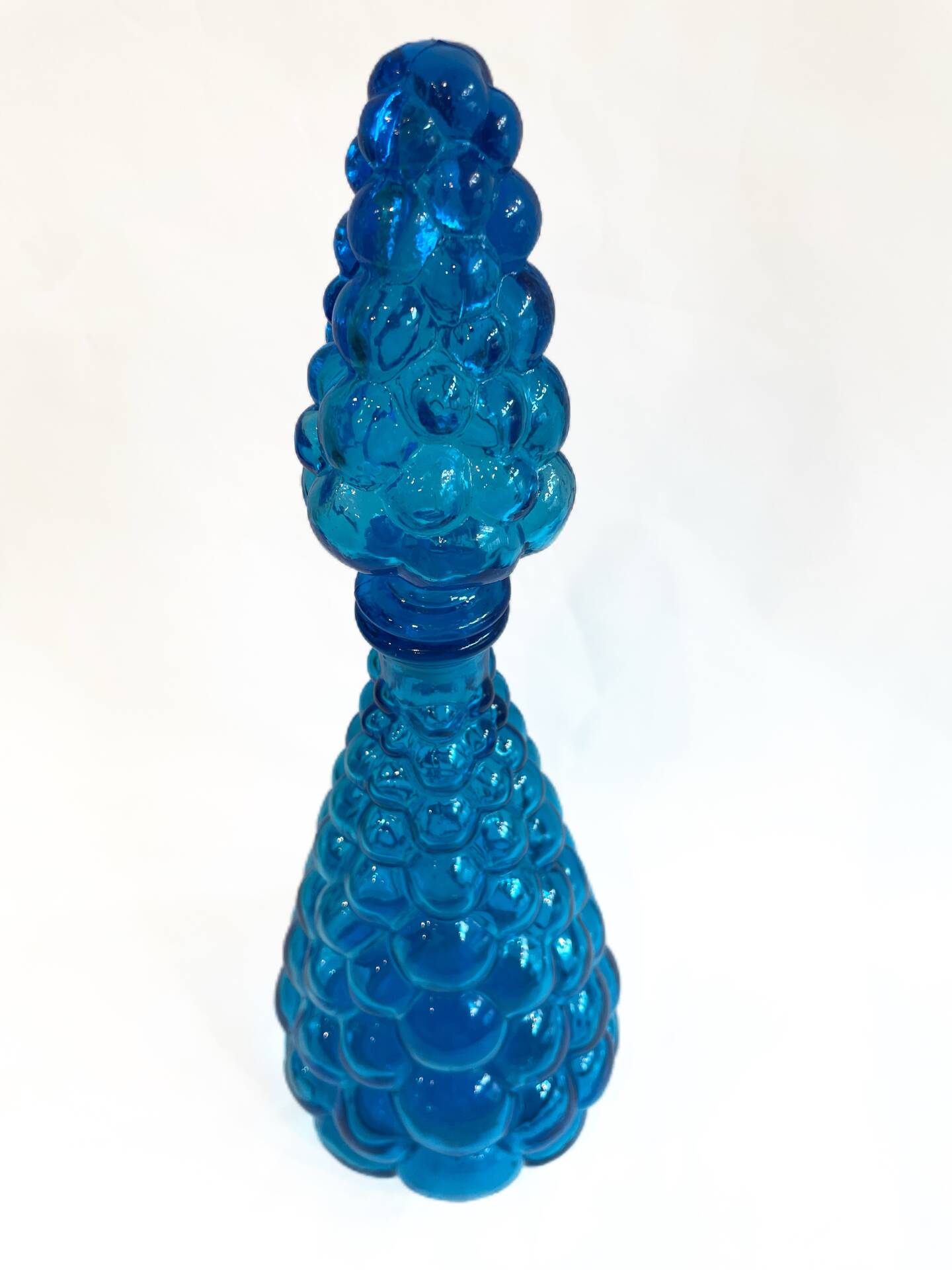 Grande carafe vintage en verre bleu piscine