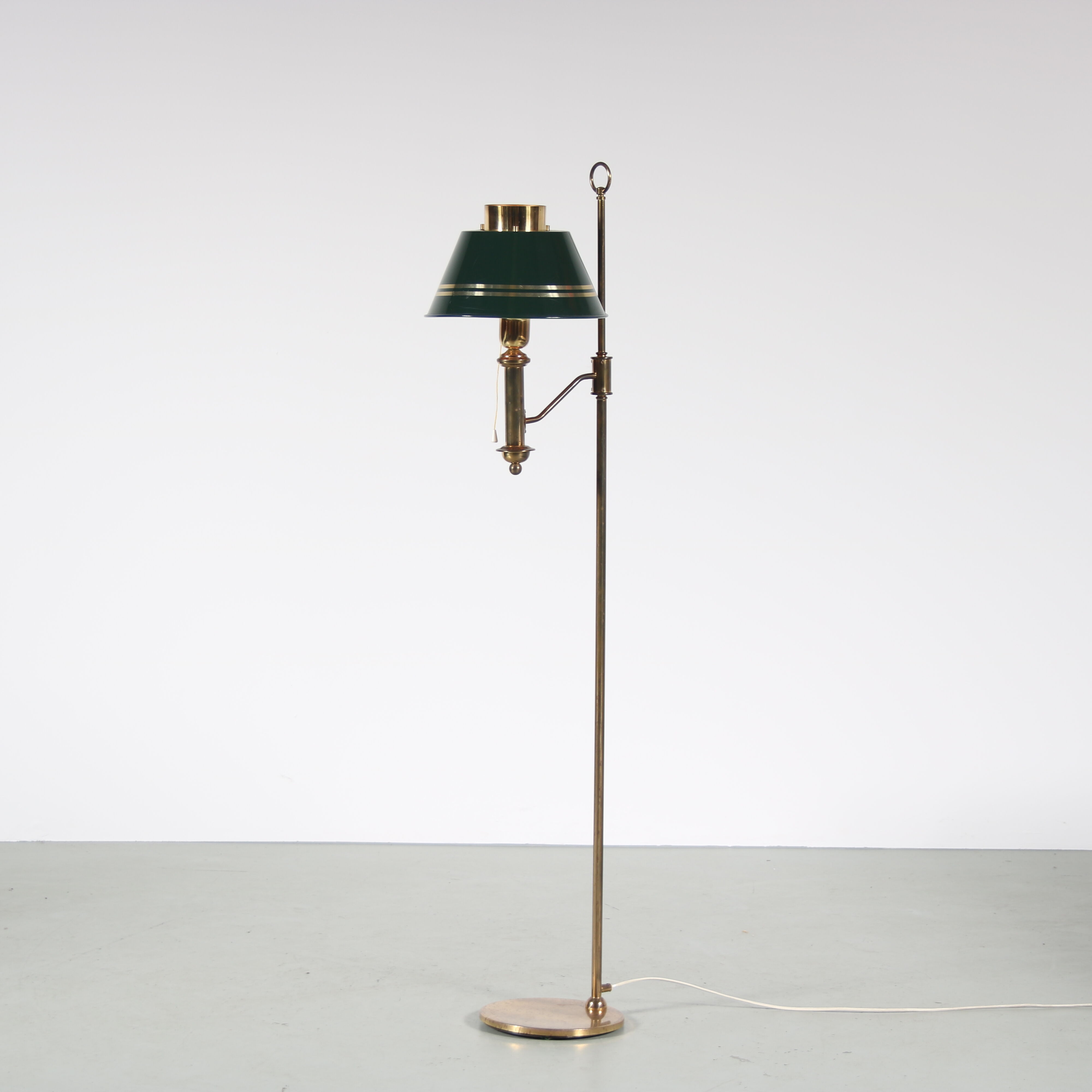 Lampadaire en laiton des années 1950 par Oia, Suède