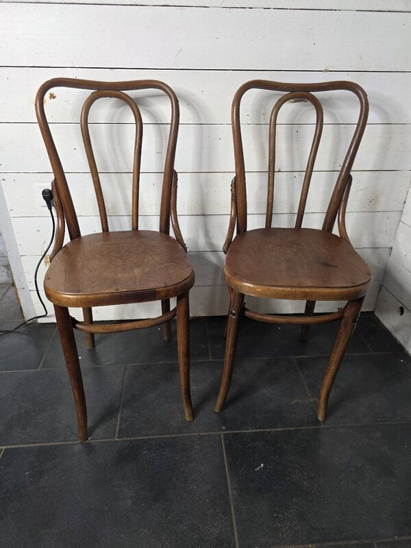 Paire de chaises de bistrot en bois courbé