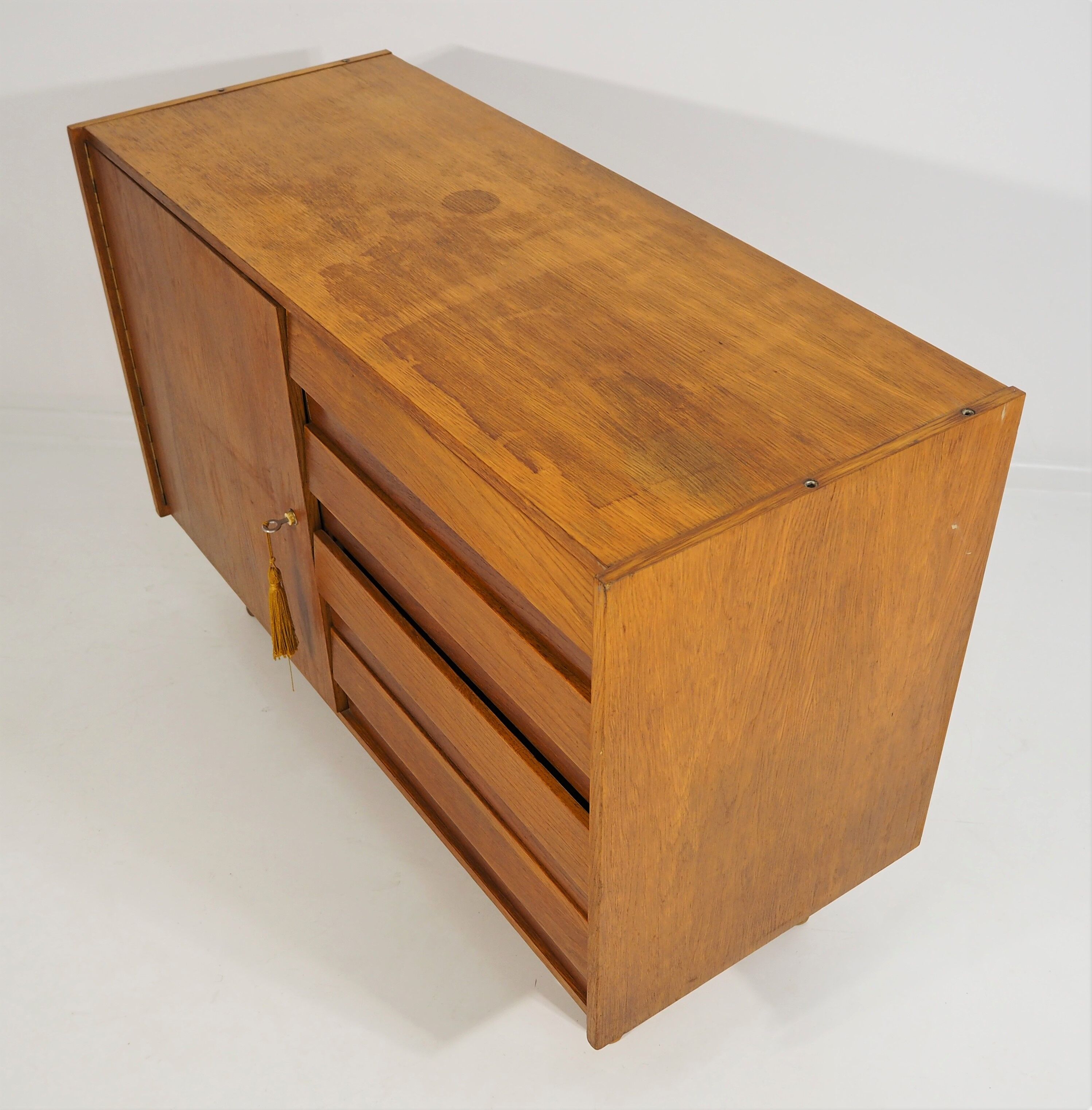 Jiri Jiroutek sideboard for Interier Praha, 1960s