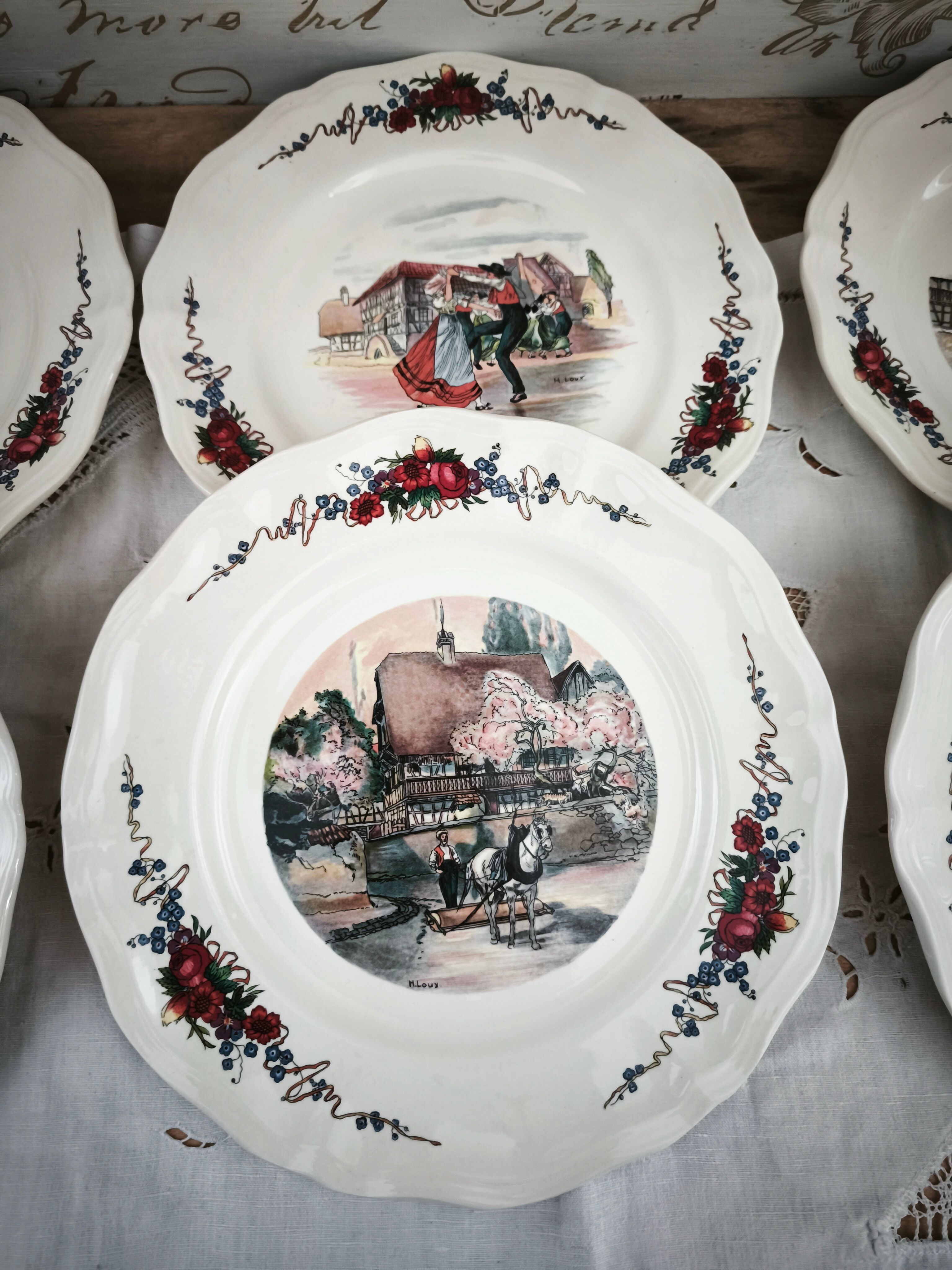 Set of 6 flat plates Sarreguemines model Obernai