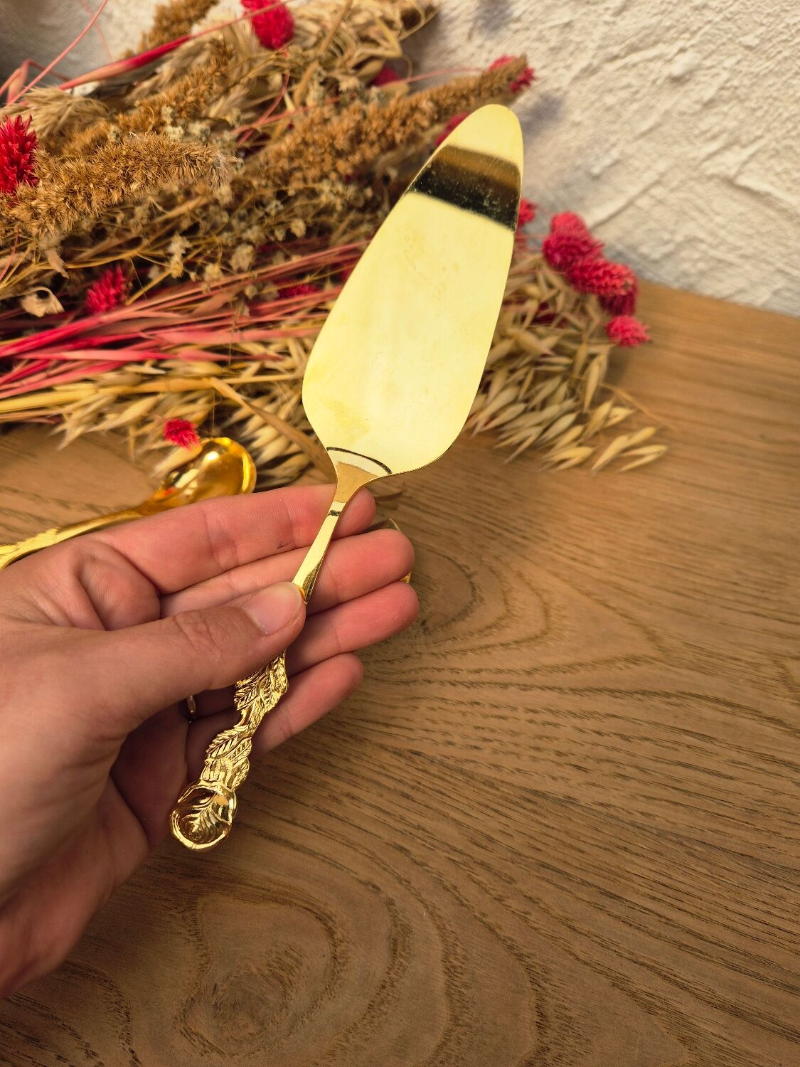 Golden service set