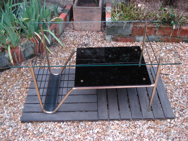 Table basse vintage double plateau verre et structure en métal doré