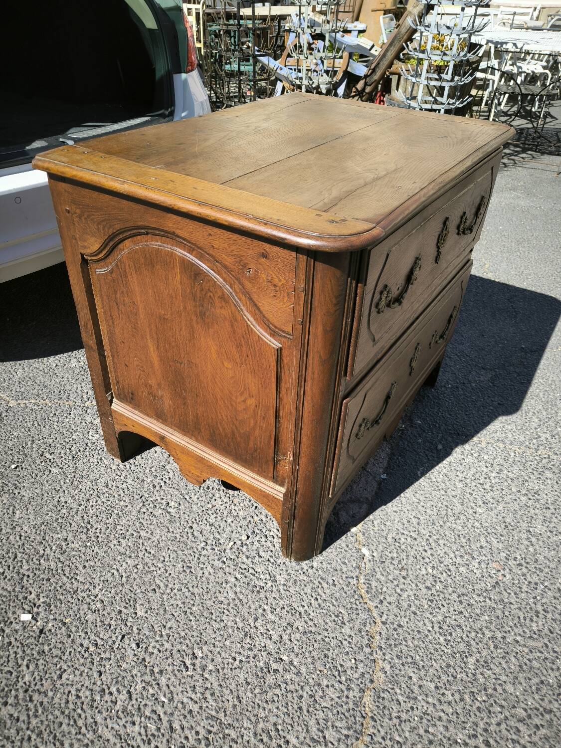 Louis XIV period chest of drawers in solid oak