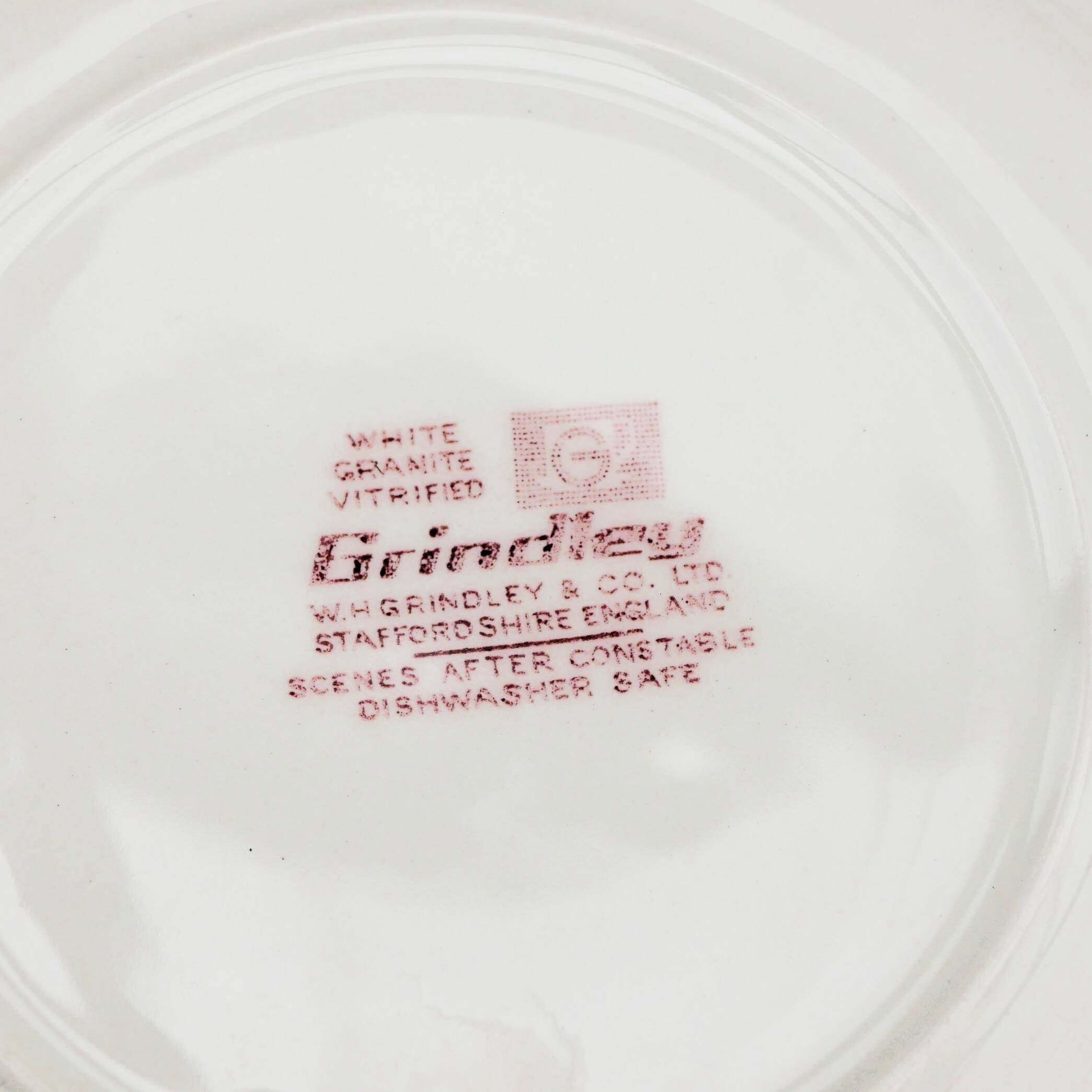 5 assiettes à dessert rouges et blanches en grès de W H Grindley