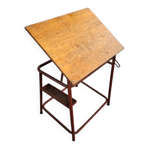 Table à dessin réglable
