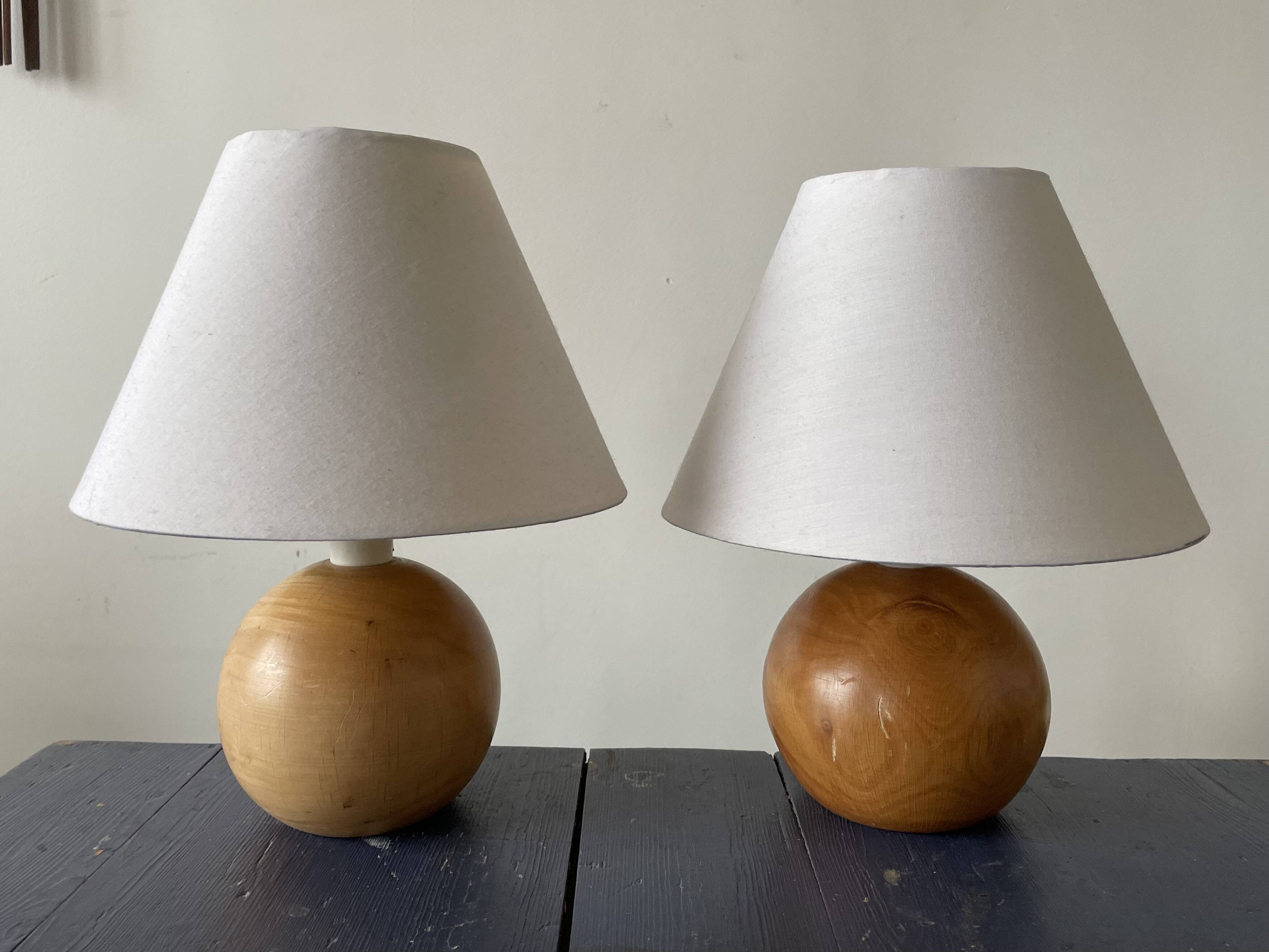 Vintage blond wooden ball lamp