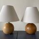 Lampe boule en bois blond vintage