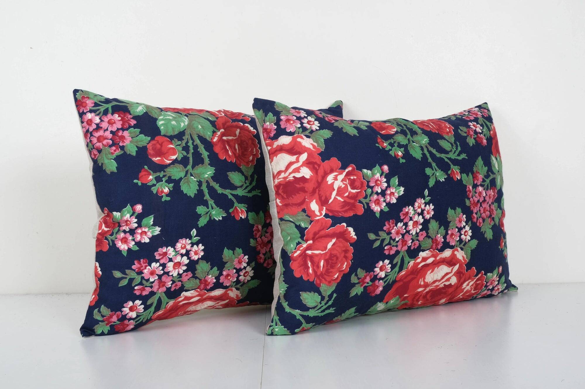 Set of 2 vintage Turkish cushion covers 56x41 cm