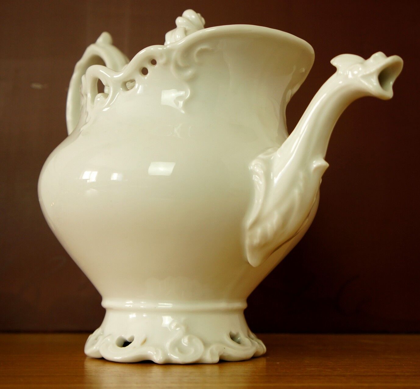 Dragon-headed open porcelain teapot