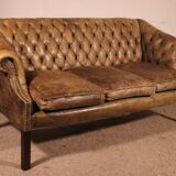 3-seater chesterfield in light olive green leather
