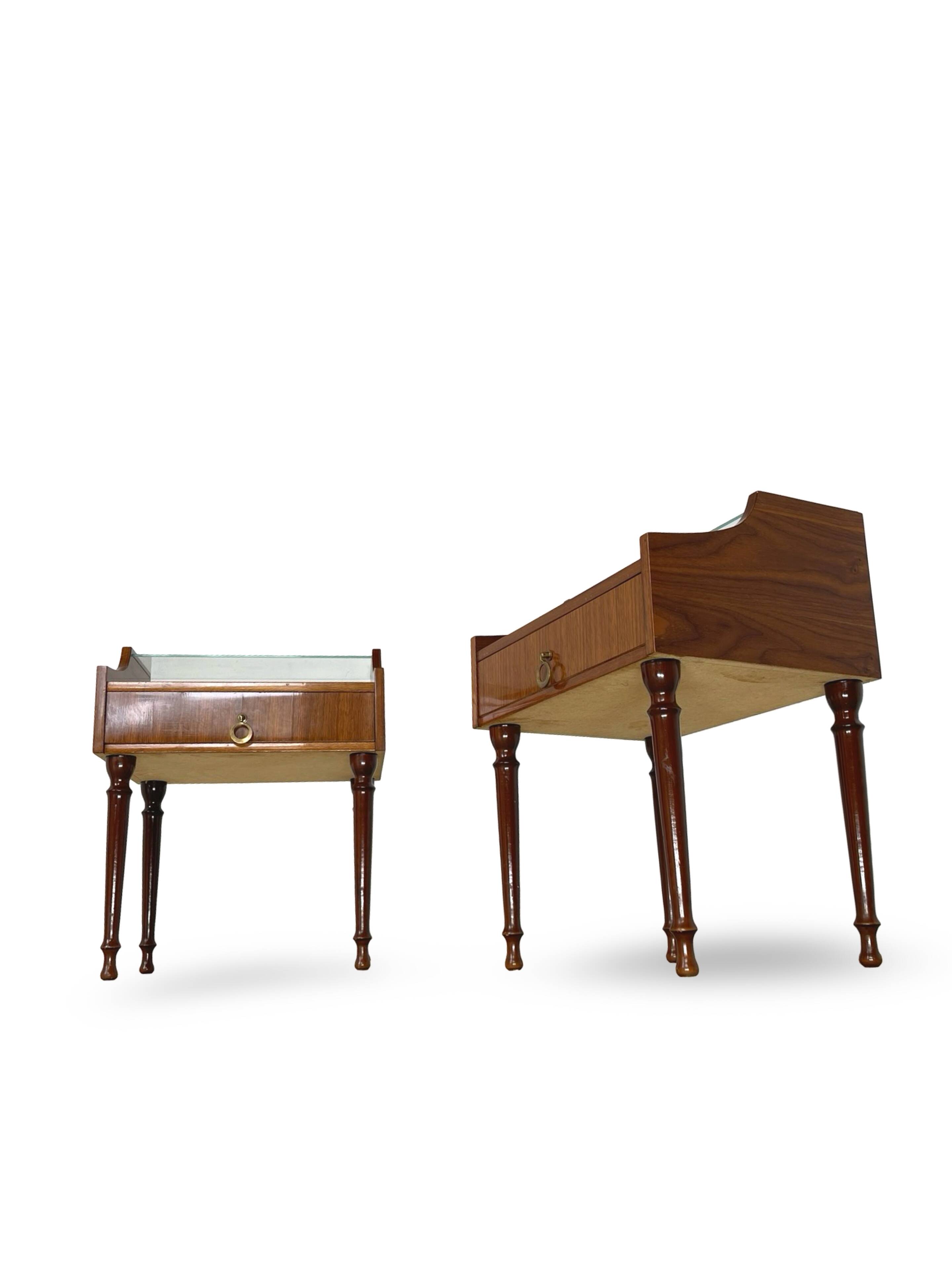 Tables de chevet italiennes des années 1950