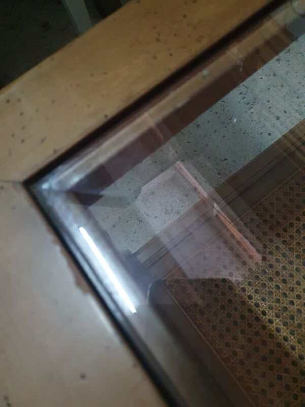 Table basse bois et cannage