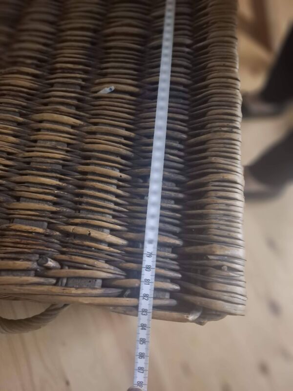 Malle de voyage en osier