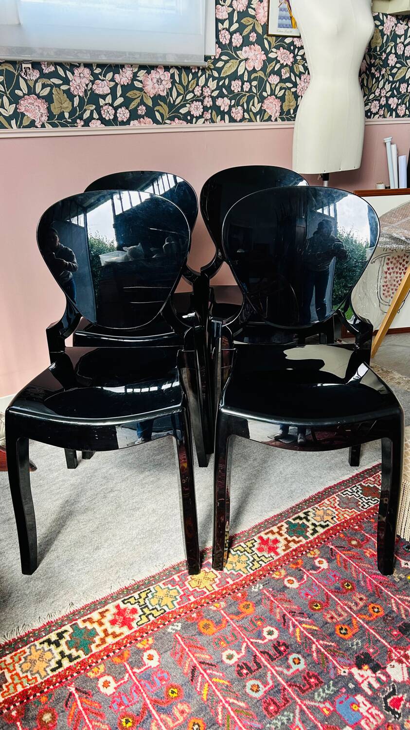 4 Queen chairs 650 Pedrali