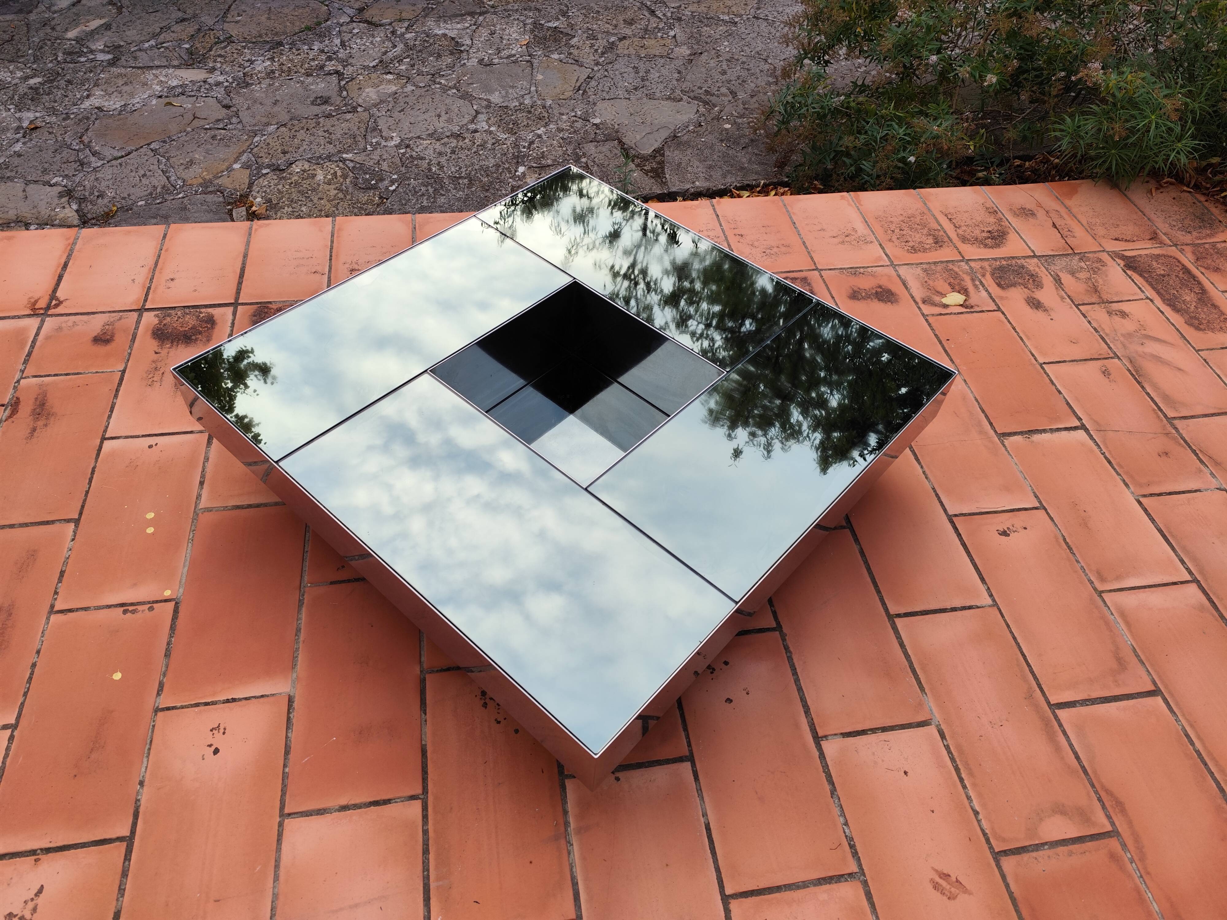 Shilling mirrored coffee table by Ausenda, Baldo Grossi & Gavioli
