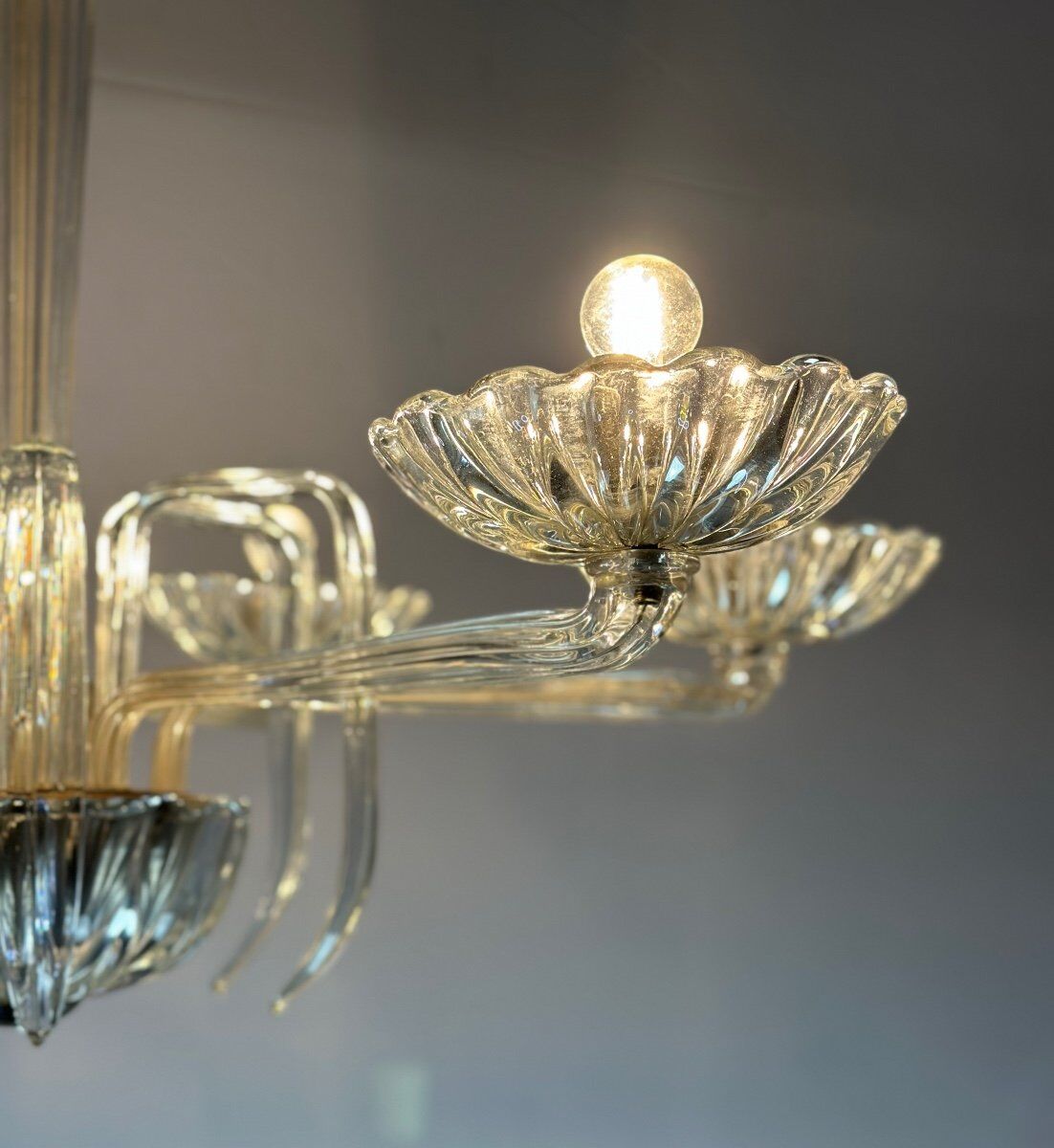Venetian chandelier in transparent Murano glass circa 1950