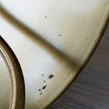 Chain suspension in storm lamp