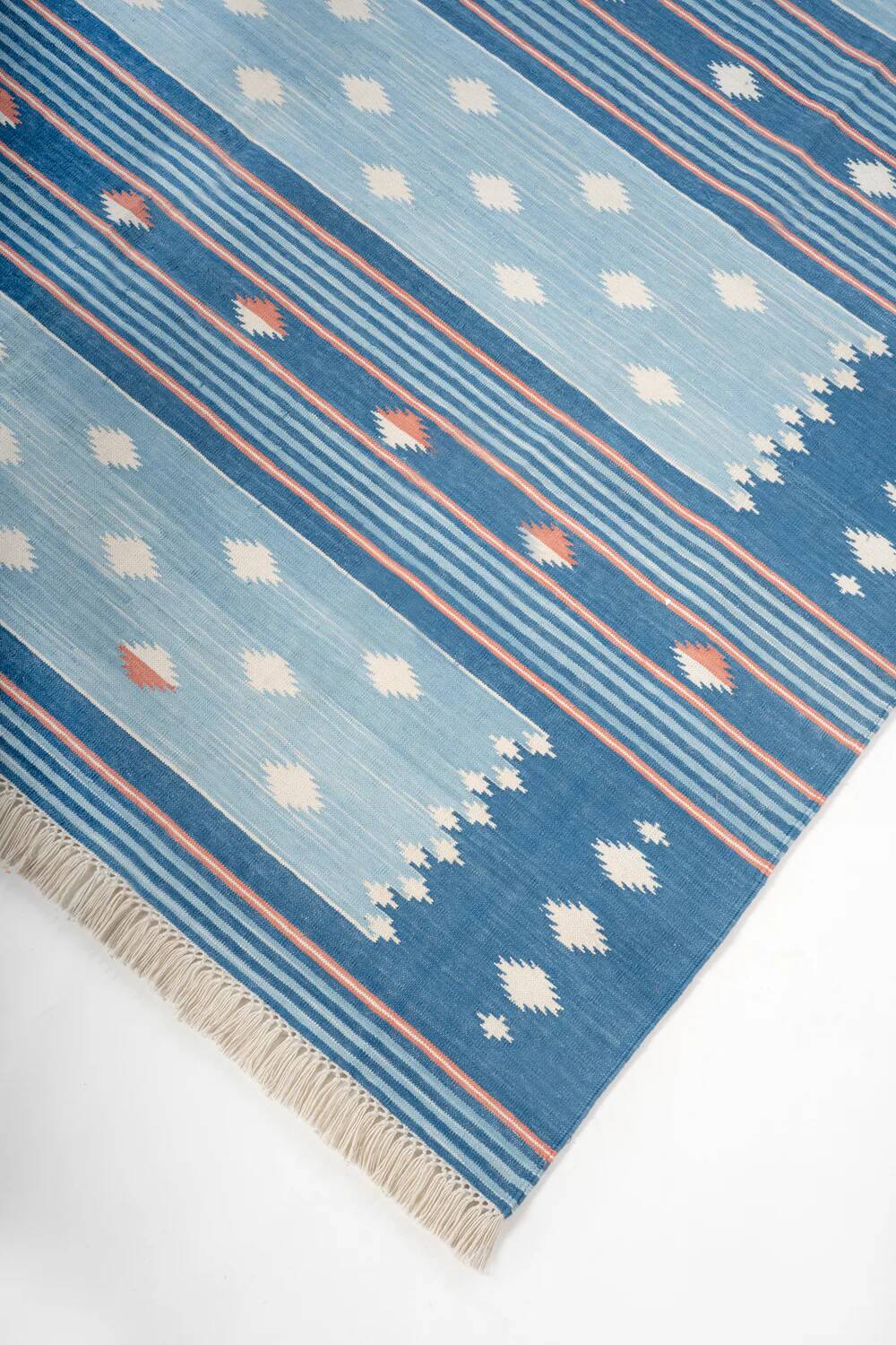 Ocean - 100% hand-woven cotton rug