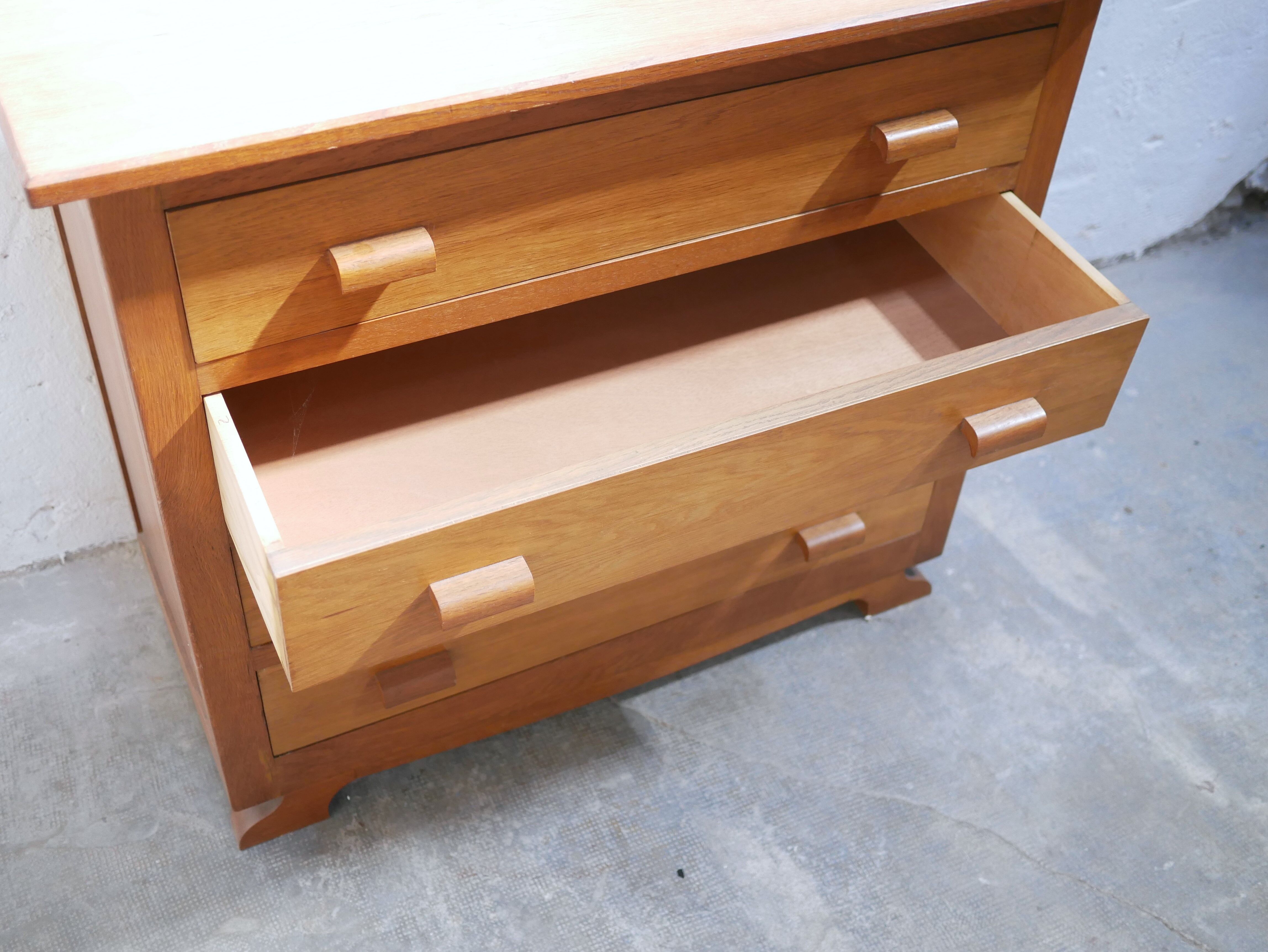 Commode vintage en bois