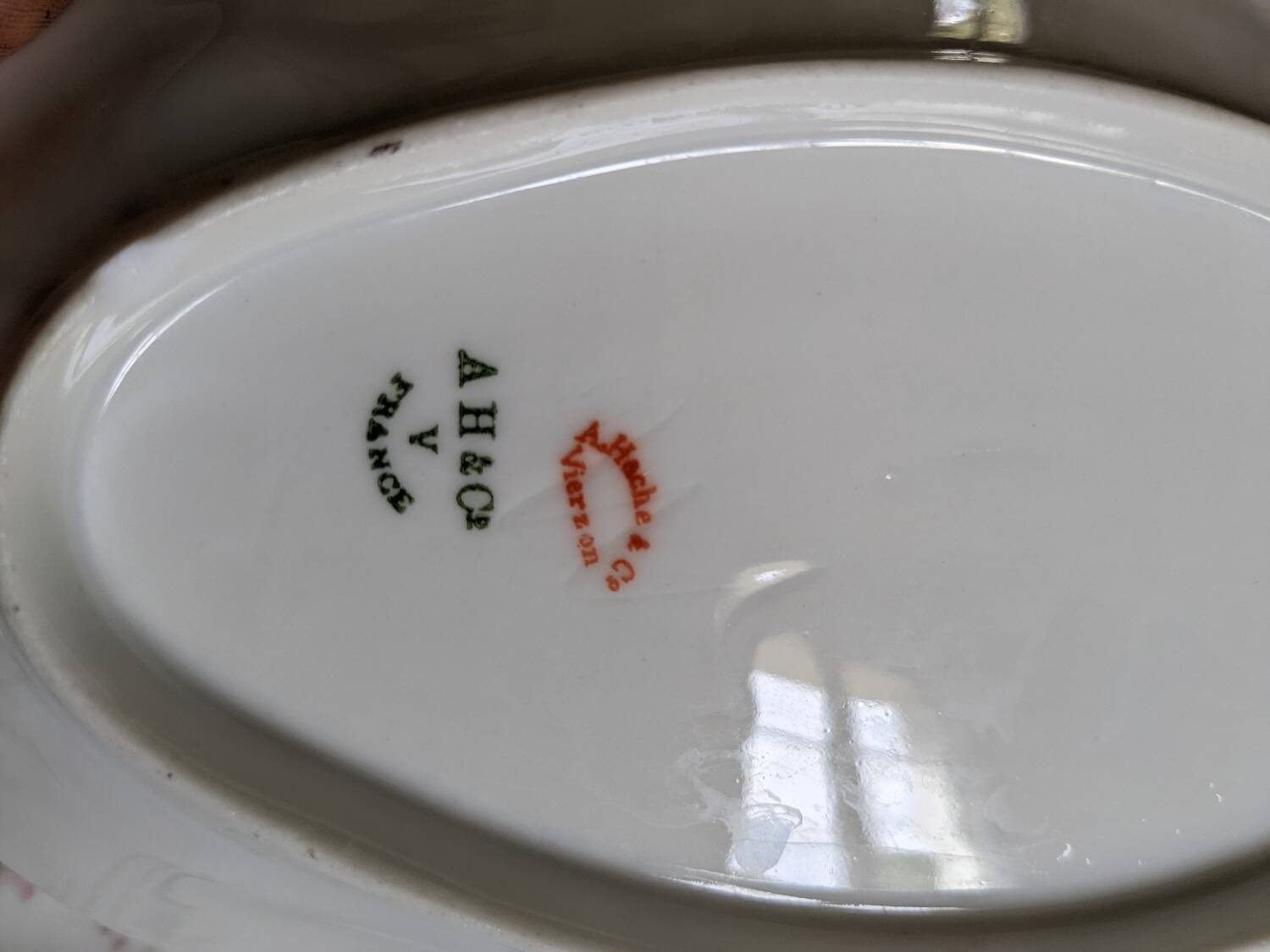 Four earthenware bowls A Hache & Compagnie Vierzon