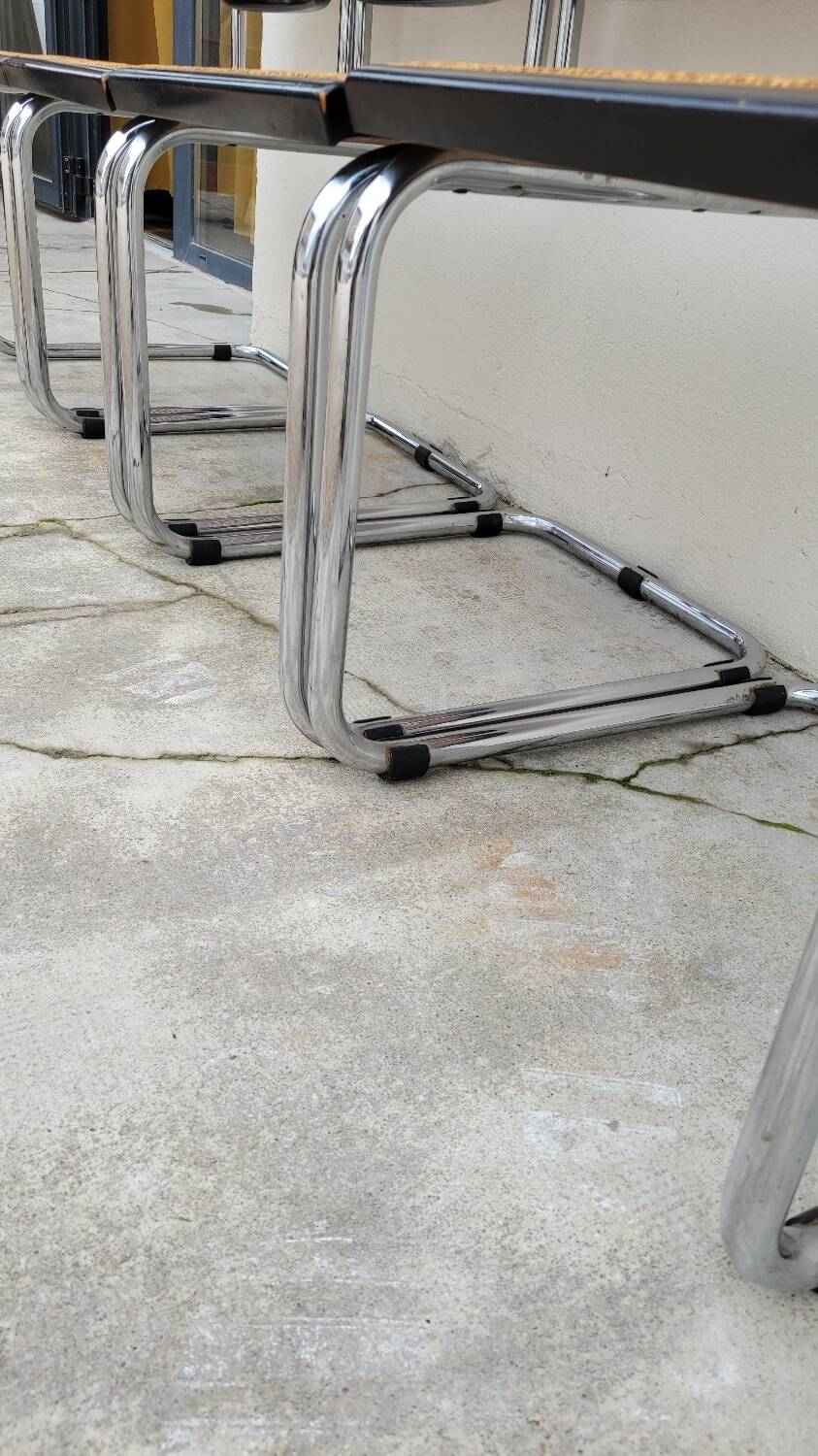 Set of 4 Marcel Breuer cesca black b32 chairs