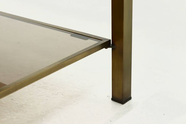Table basse à deux niveaux en laiton et verre fumé, années 1970