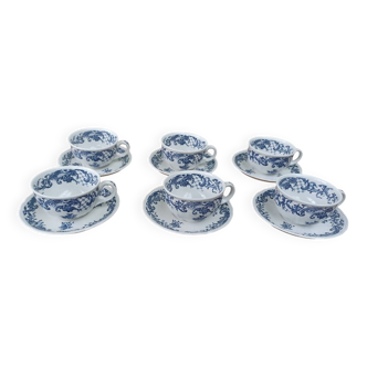 6 tea cups and saucers