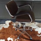 Office chair 70