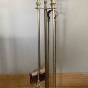 Servant of brass fireplace period mid-twentieth century, Pic shovel, claw pliers ..
