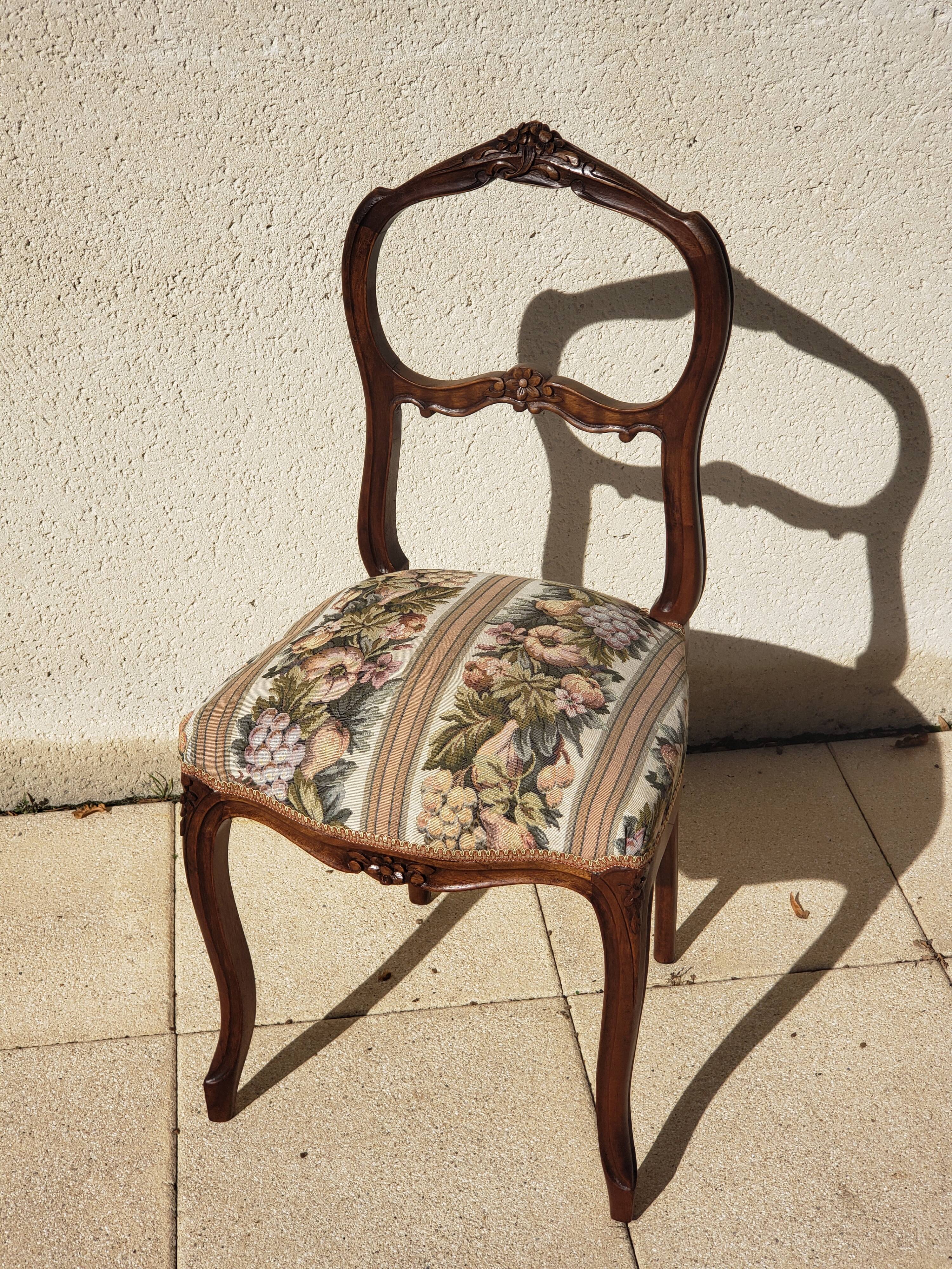2 antique Louis XV style walnut chairs