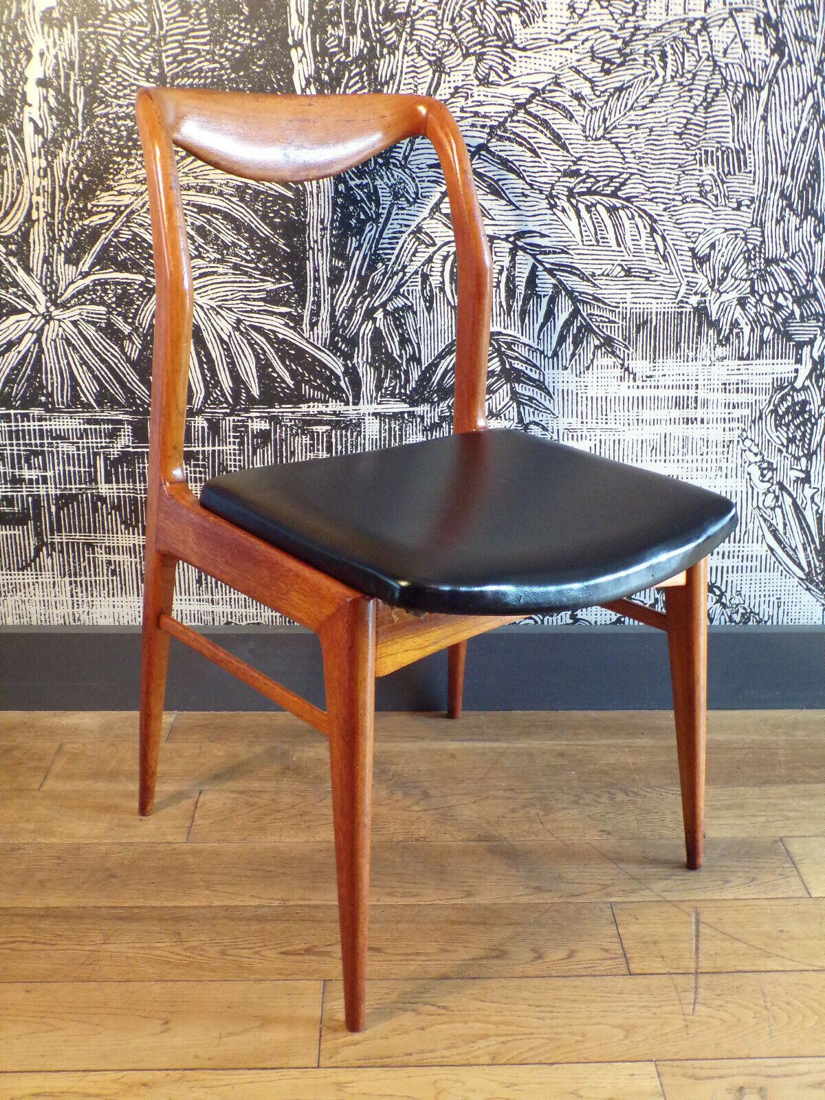 Scandinavian chair Kai Lyngfeldt Larsen