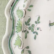 Plat ovale chantourné en faïence de Martres-Tolosane, XIXe siècle