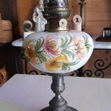 Kerosene lamp