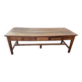 Farm table