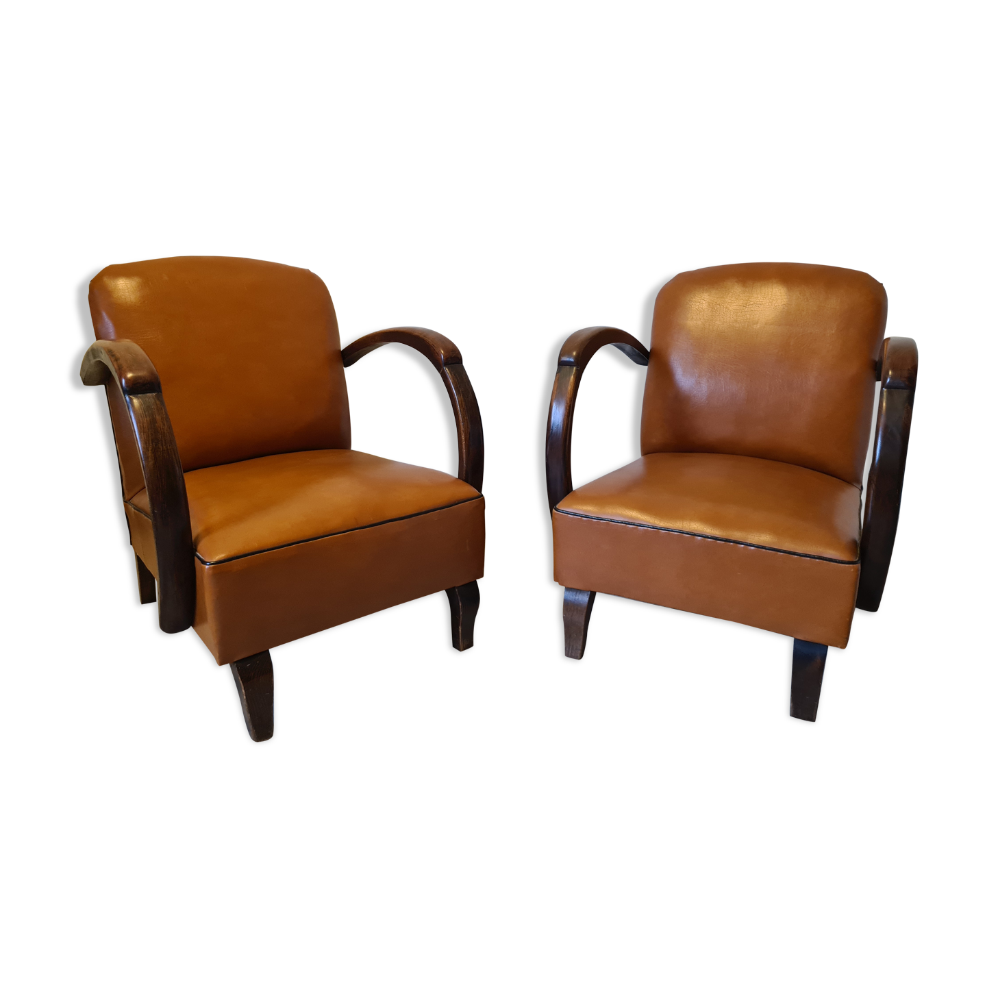 Paire de fauteuils studio simili cuir marron années 30