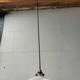 Opaline suspension with ceiling light