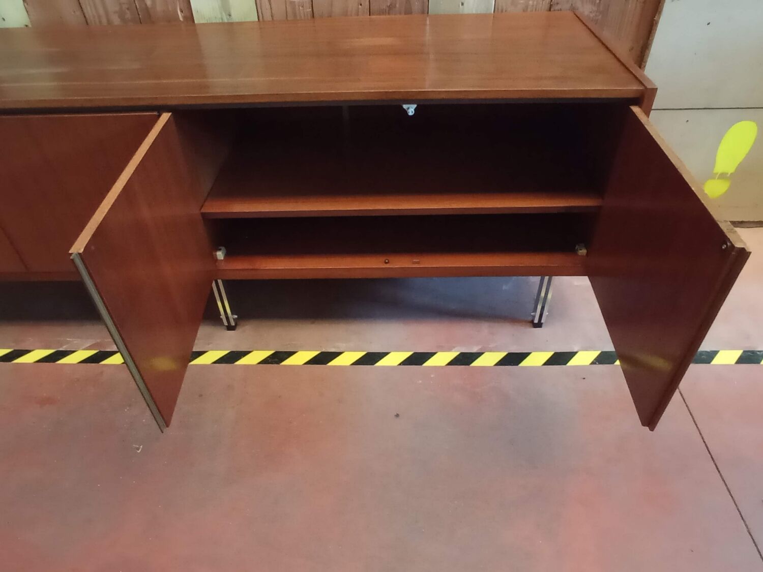 Enfilade 4 doors in teak